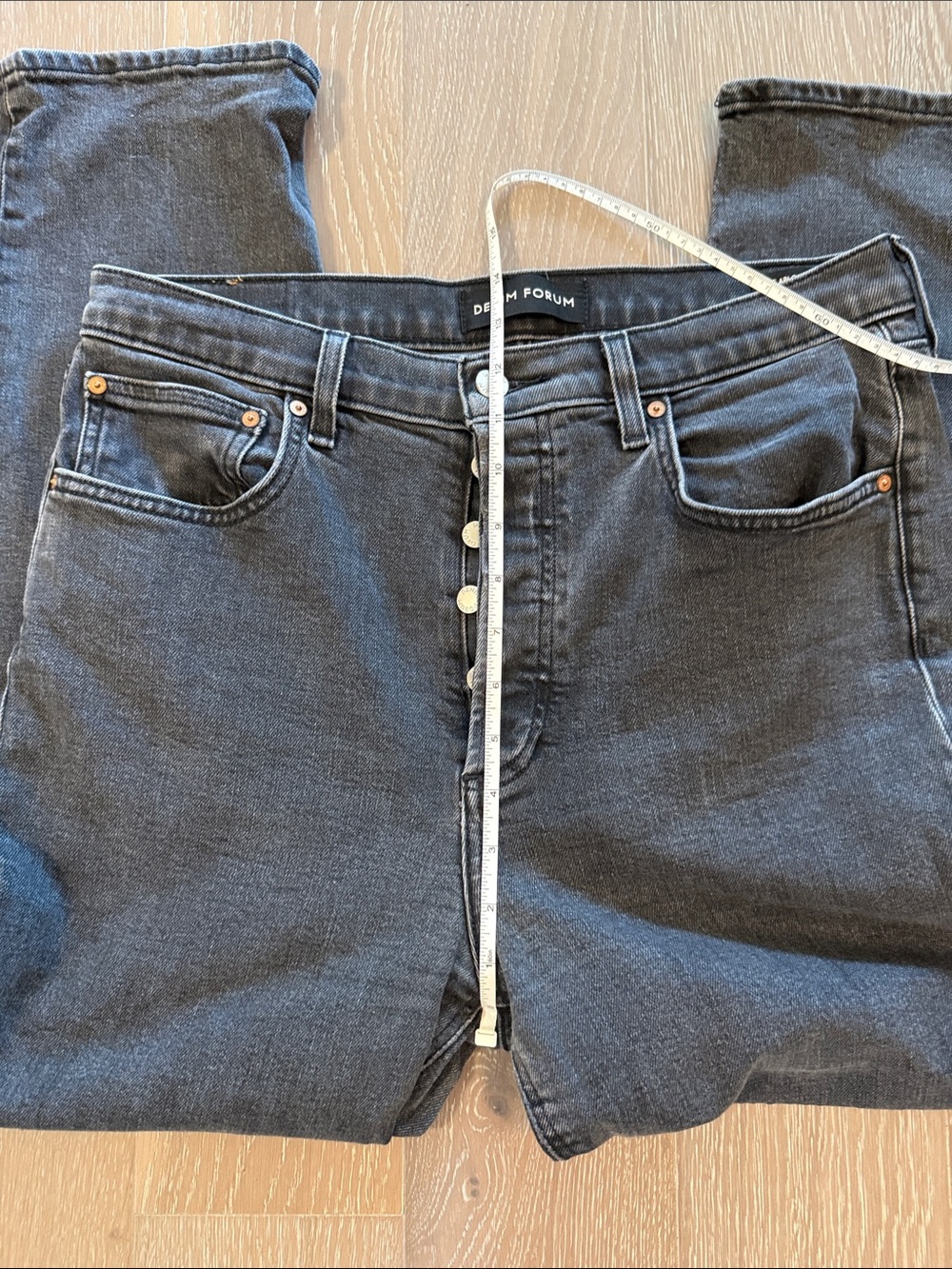 Denim Forum the Arlo High Rise Straight Leg Faded Black Jeans Size 31 - Picture 16 of 17